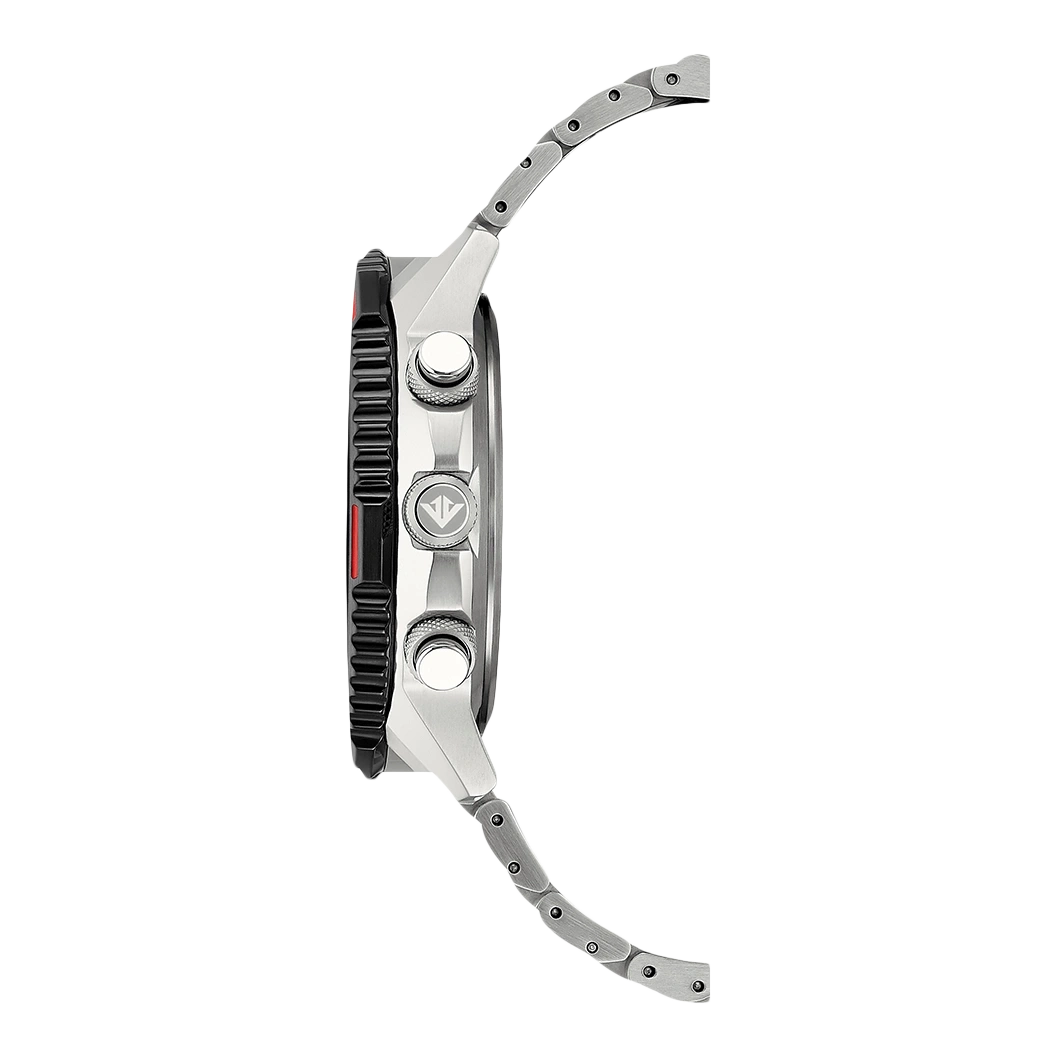 Seitenansicht einer silbernen Uhr mit schwarzen und roten Details und einem Metallarmband.