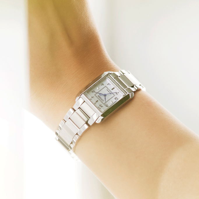 Armbanduhr am Handgelenk, silber, Citizen, elegant, Zeit, Mode, Accessoire, Nahaufnahme