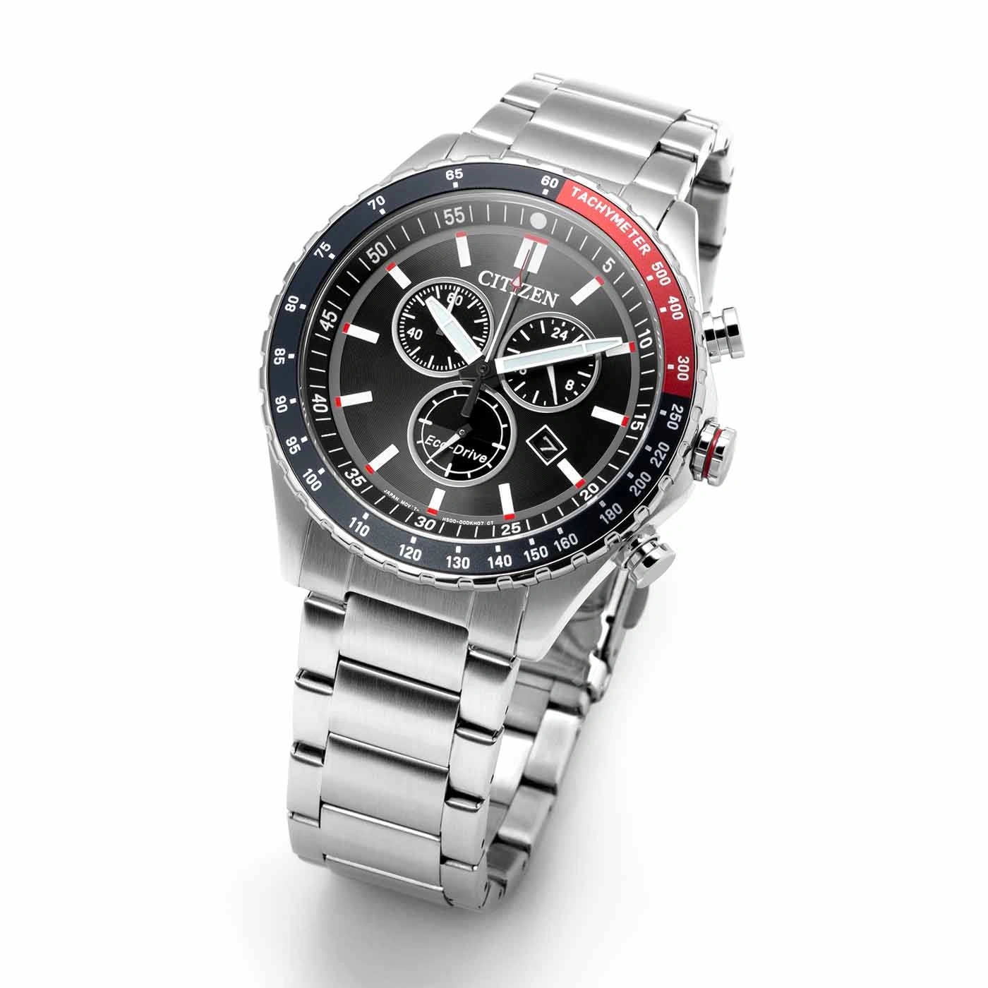 Eine Citizen Eco-Drive Chronograph-Uhr mit schwarzem Zifferblatt und Edelstahlarmband.