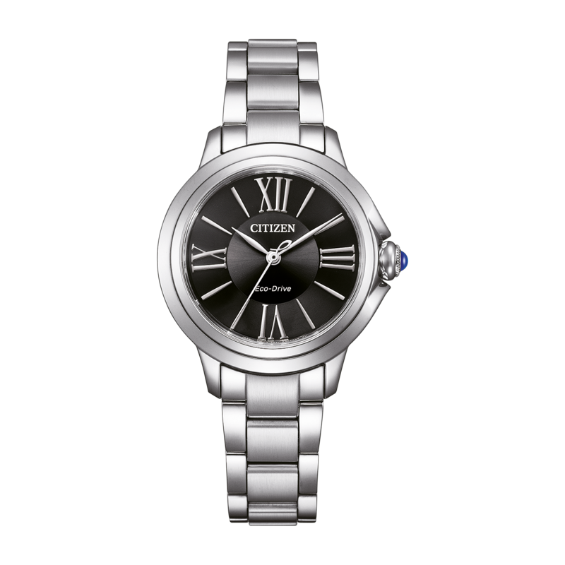 Citizen-Uhr mit schwarzem Zifferblatt und silbernem Armband, elegantes Design.