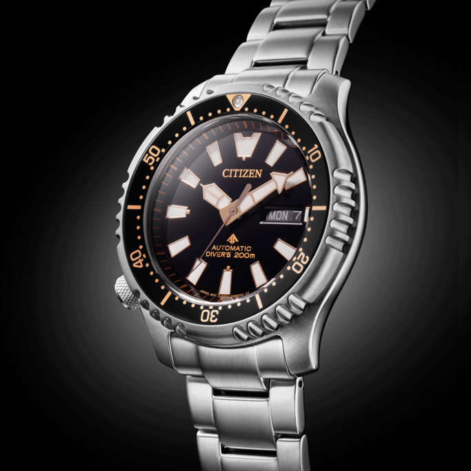 Citizen-Uhr mit schwarzem Zifferblatt, Automatik, Diver's 200m, Edelstahlarmband