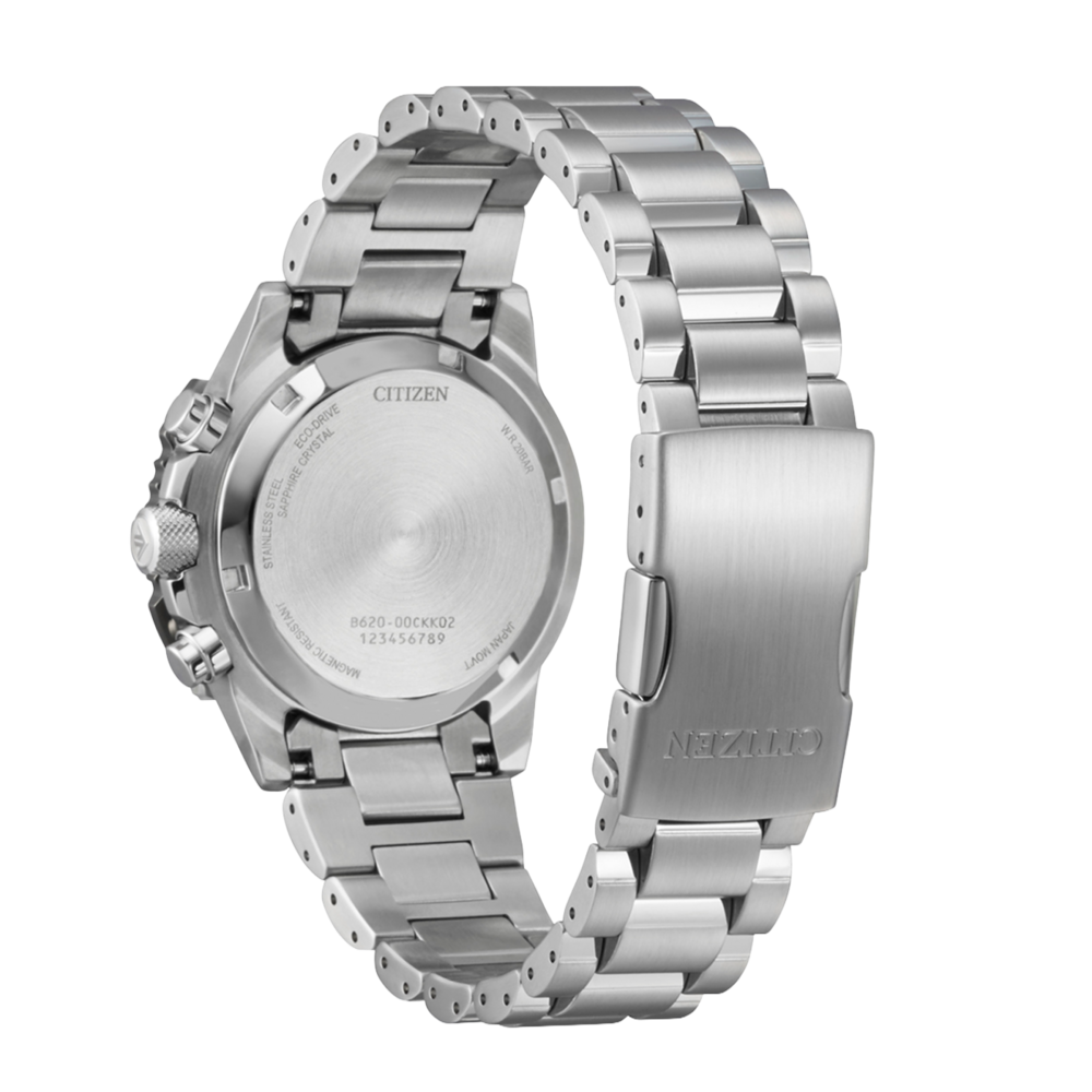 Rückseite einer silbernen Citizen Eco-Drive Uhr mit Metallarmband.