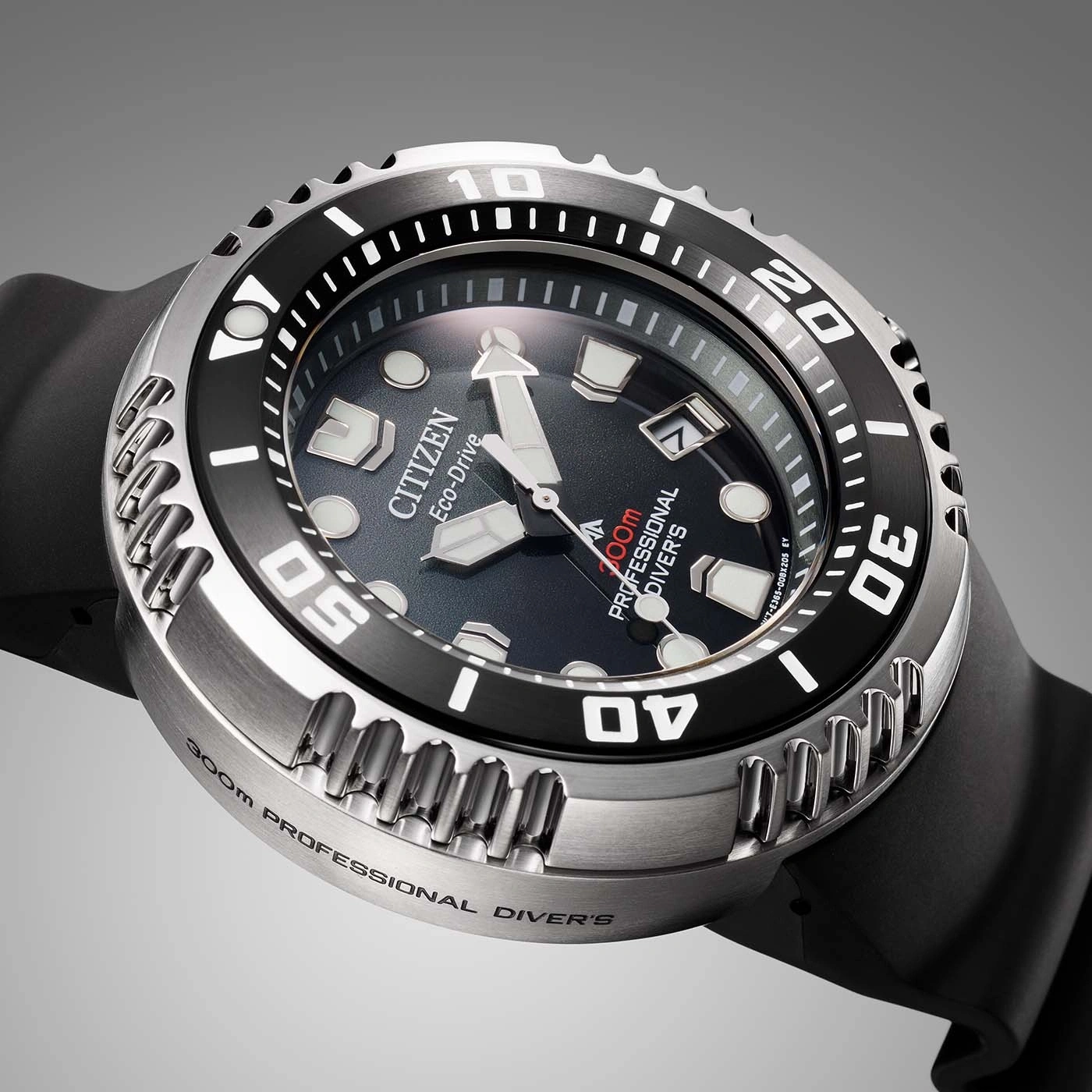 Citizen Eco-Drive Uhr, schwarzes Zifferblatt, 300m Profi-Taucheruhr