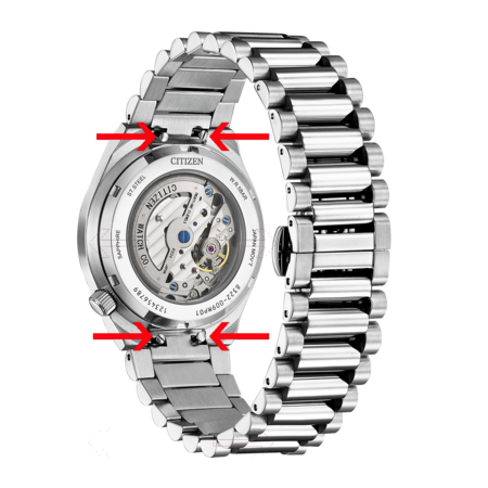Citizen-Uhr, Rückseite mit Mechanismus, Edelstahlband, Beschriftungen, und Pfeilen.
