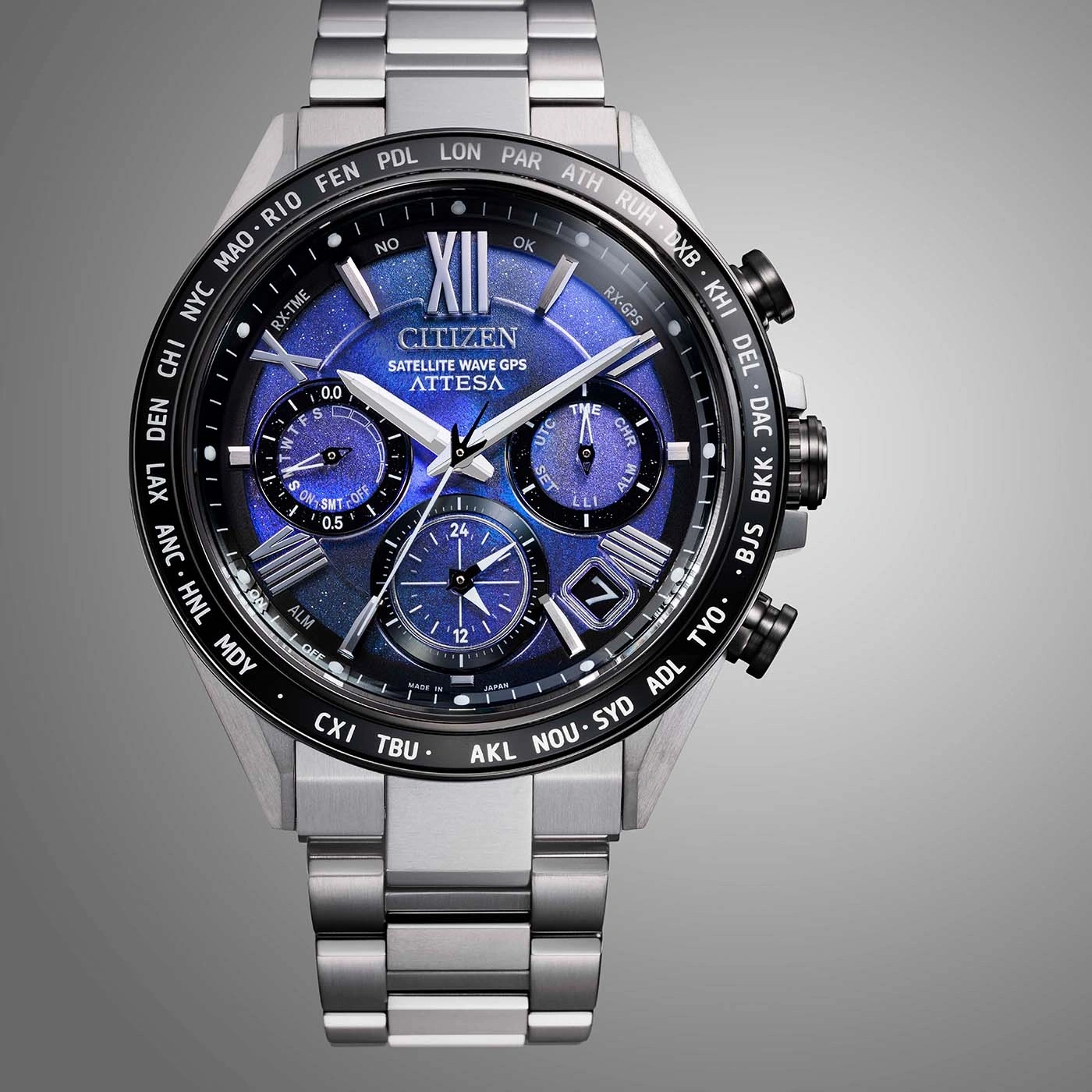 Citizen Attesa Uhr mit blauem Zifferblatt, Satellitenwellen-GPS und mehreren Zifferblättern.