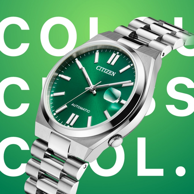 Citizen-Uhr mit grünem Zifferblatt und silbernem Armband, cooles Design.